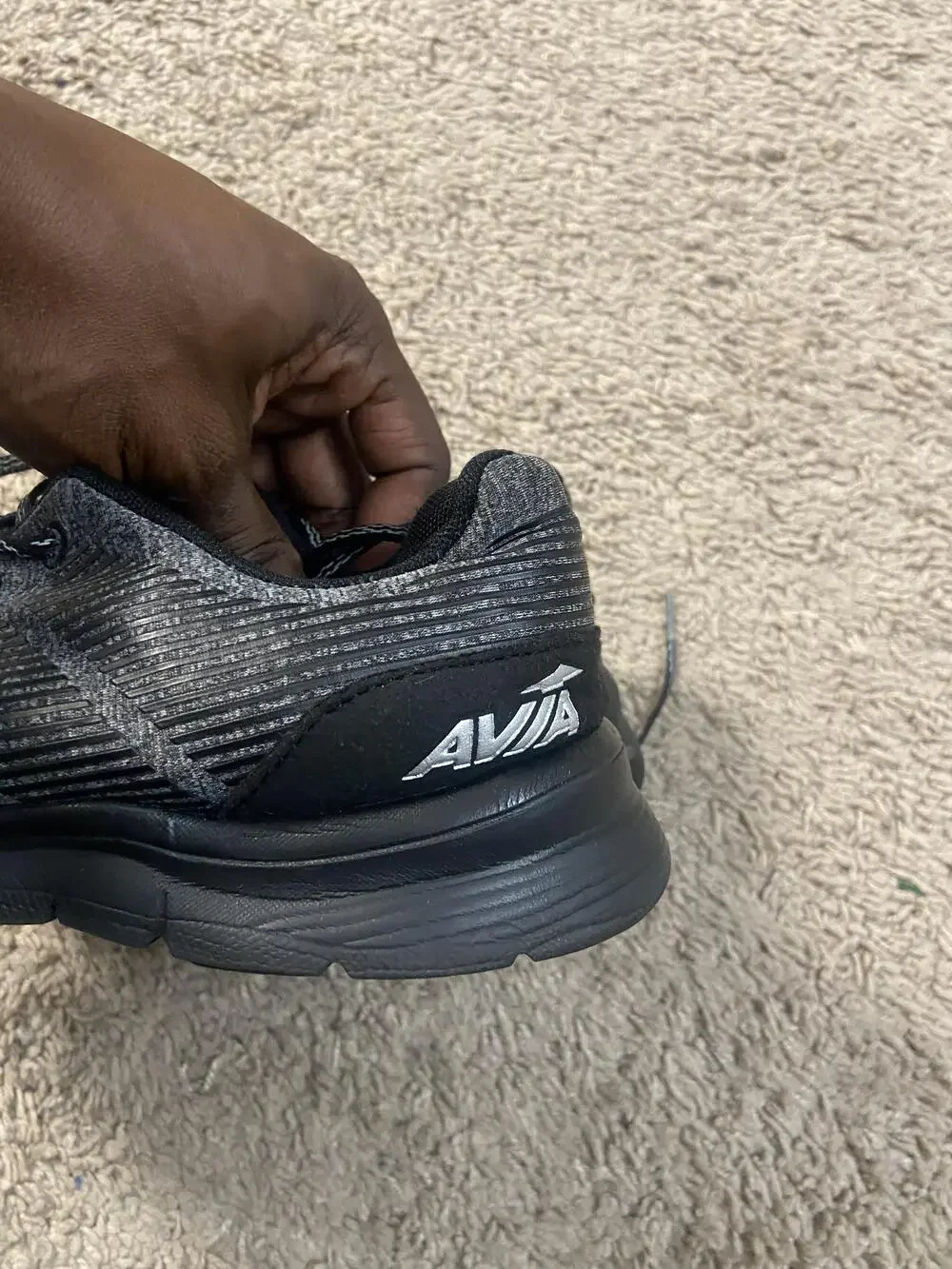Avia AVI-RIFT Shoes Womens Size 10 Gray Knit Running Athletic Sneakers A5722WBB